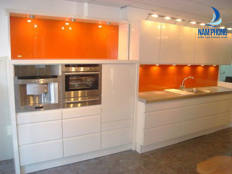 kính màu trang trí