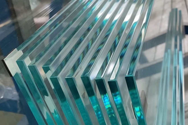 Một số thông tin cần biết về kính cường lực