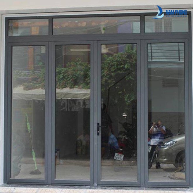 Mẫu cửa nhôm 4 cánh hiện đại