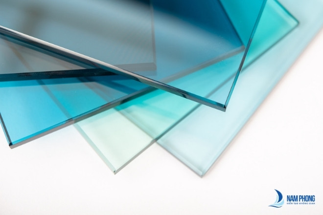 Phân loại dựa theo loại kính