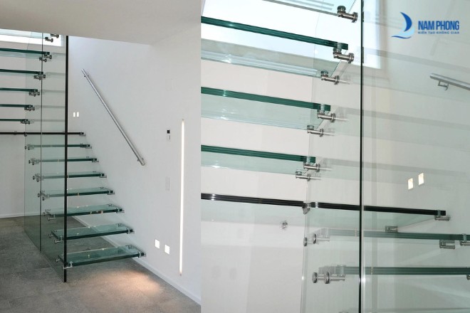 Vách kính cầu thang đẹp, kiểu dáng độc đáo