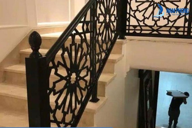 Mẫu lan can CNC cầu thang thiết kế đẹp nhất